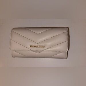 Michael Kors Light Beige Wallet